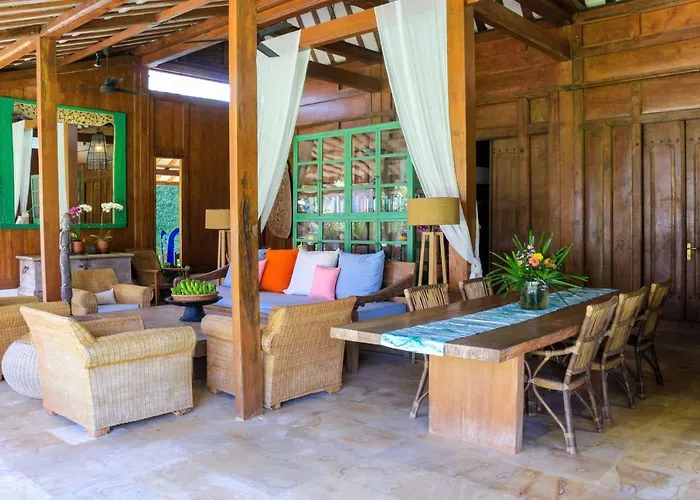 ベッド・アンド・ブレックファスト Chanteak Bali - Stone House 2 4*